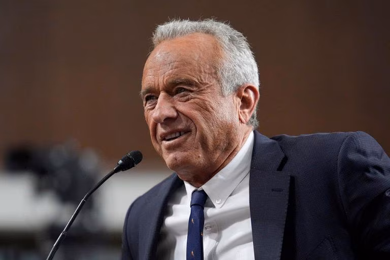 Quale la differenza tra Trump e un pugile suonato? Lo dirà la Corte Suprema