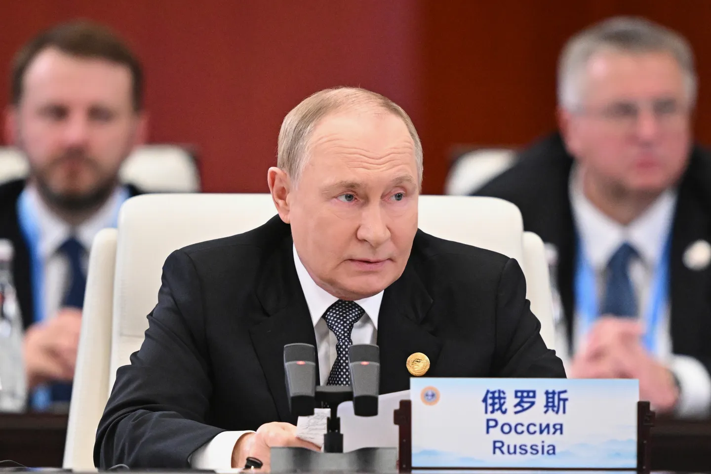 Xi Jinping “no bullismo Trump” Putin beffardo “principi Onu sacri”