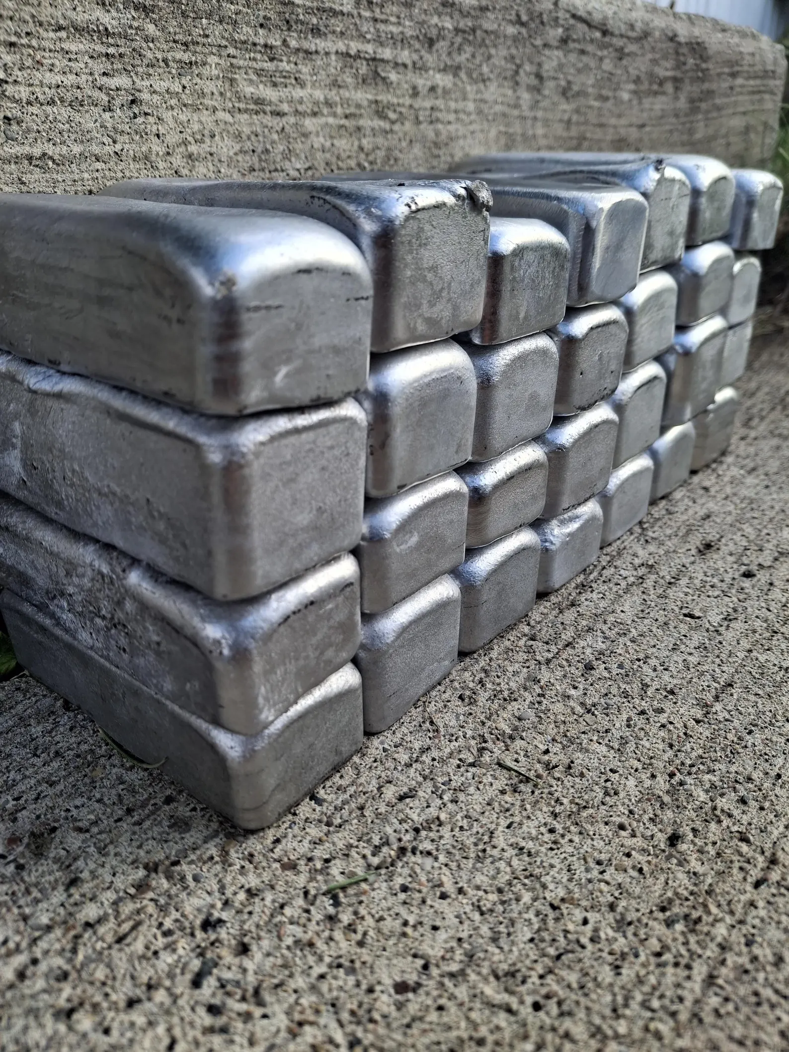 Rame alluminio zinco nichel: il boom del mercato dei metalli industriali