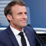 Il mondo la guerra la luna