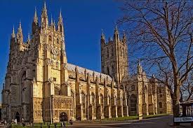 Habemus Papessa anglicana: Sarah Mullally Arcivescovo di Canterbury