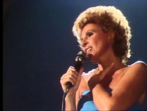 La musica non é affatto finita di Ornella Vanoni