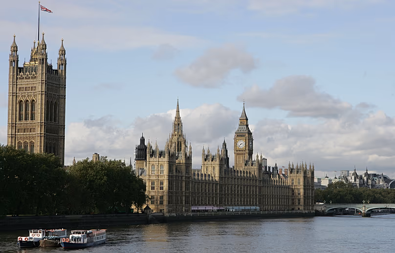 The Times denuncia come la Cina intenda trasformare l'Ambasciata a Londra in una gigantesca portaerei del proprio spionaggio in Europa