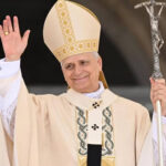 Il mondo la guerra la luna