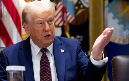 L'ingorgo di sfide che costringe Trump ad abbandonare al massacro gli iraniani