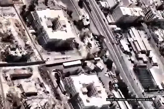 Iran: la sceneggiata della Guida Suprema top secret