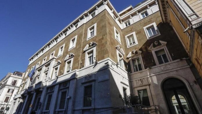 Csm: la ballata dell’aspettativa al ritmo della pizzica pugliese