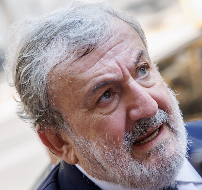 Csm ancora un no ad Emiliano uno e trino: magistrato politico e consulente