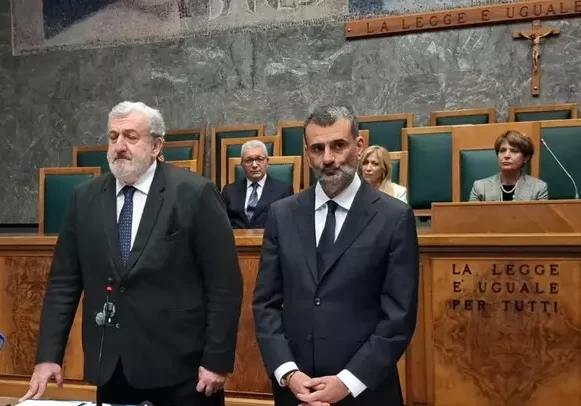 Poker di richieste d’aspettativa: Emiliano non molla