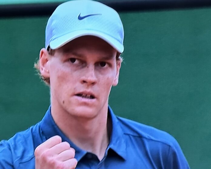 Super Sinner straccia Alcarez e ritorna numero 1 del tennis mondiale