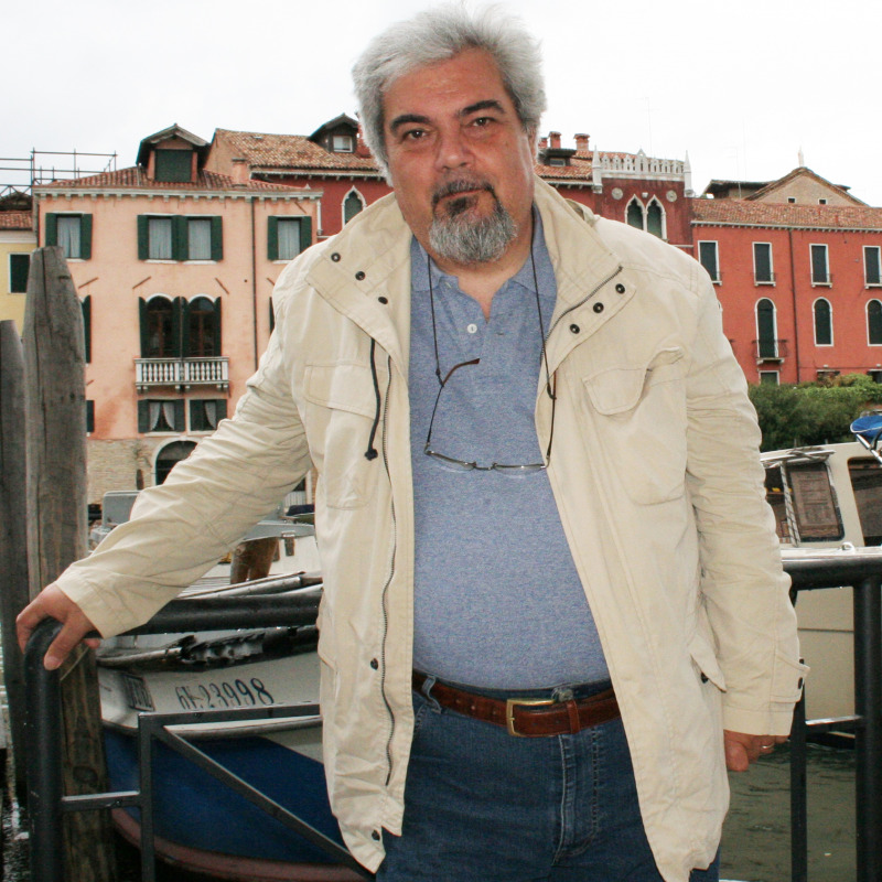 Quando se ne va uno come Nonuccio Anselmo non si sa mai da dove cominciare: il giornalista? lo scrittore? scrive Daniele Billitteri