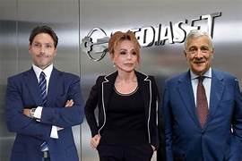 Tajani 4 ore a rapporto da Marina e Silvio Berlusconi