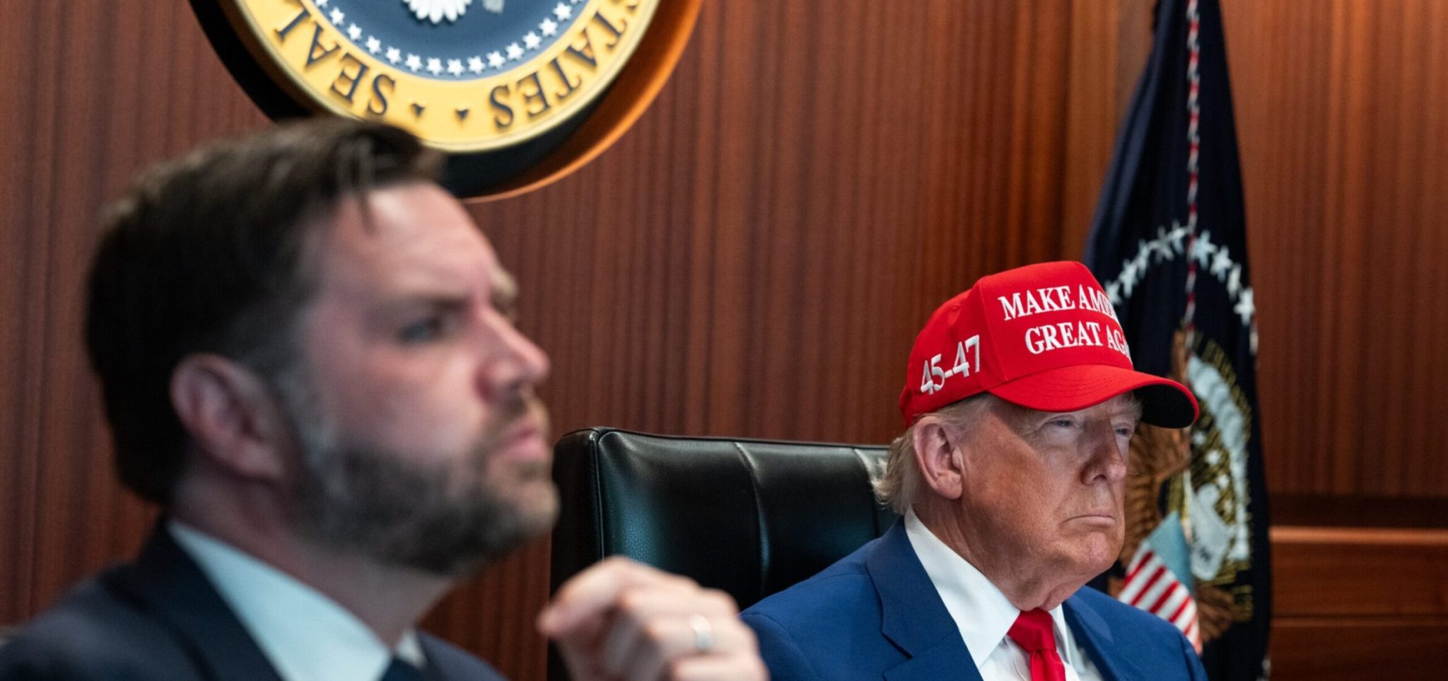 Braccio di ferro Iran Usa : più guerra che pace per i contrasti fra ayatollah e pasdaran 