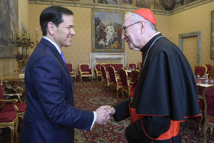 Papa Leone XIV benedice Rubio e tace su Trump