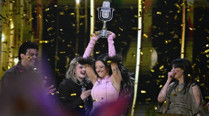 Ciao Sal: la bulgara Dara vince il trash festival dell’Eurovision