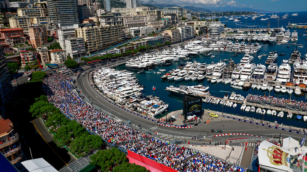 Acuto di Antonelli e quarta pole consecutiva a Monaco