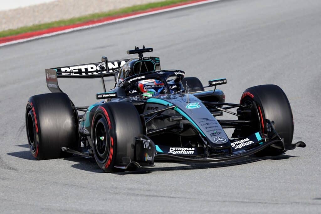 GP Spagna: Hamilton resuscita la Ferrari e se stesso