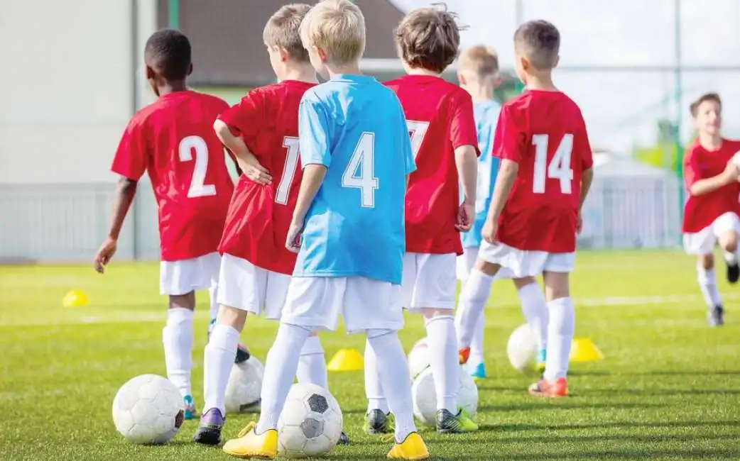 Gli italiani orfani dei mondiali di calcio e la sindrome degli abatini