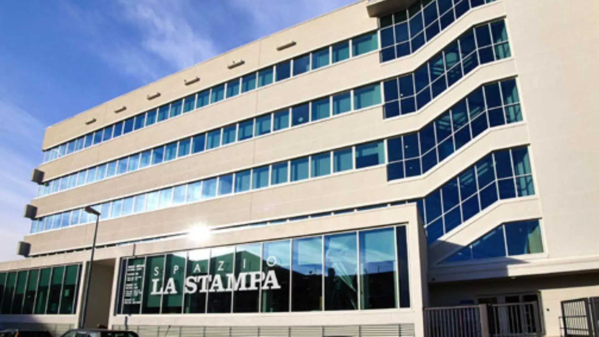La Stampa cambia pelle e Direttore il nuovo é Di Rosa
