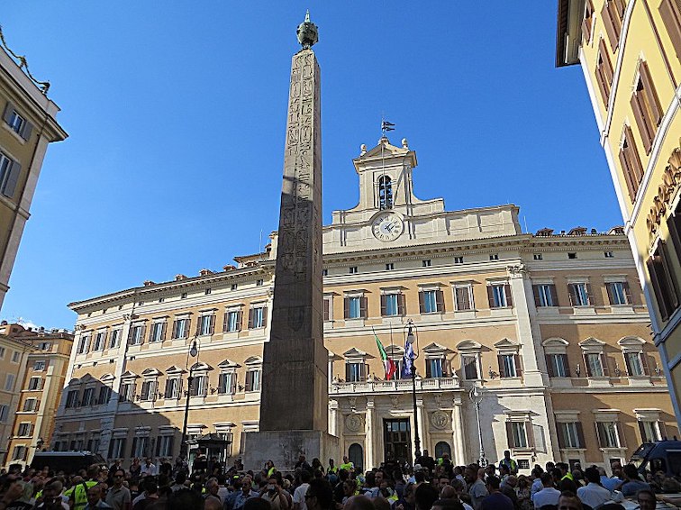 Governo battuto alla Camera sulla legge elettorale: la musica è finita ?