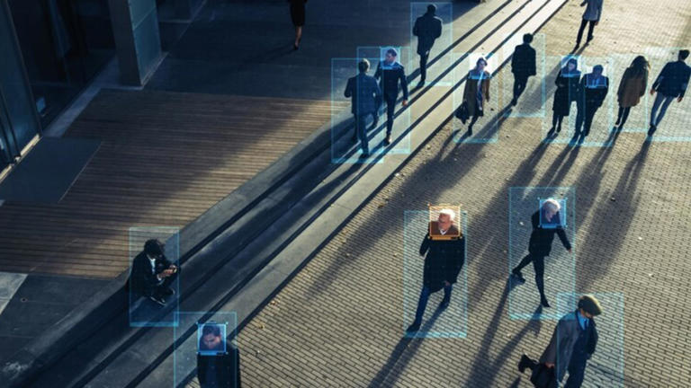 Lo spionaggio russo in Italia arruola a valanga chiunque