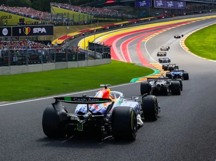 Gp Belgio: vince Antonelli davanti a Leclerc e Verstappen