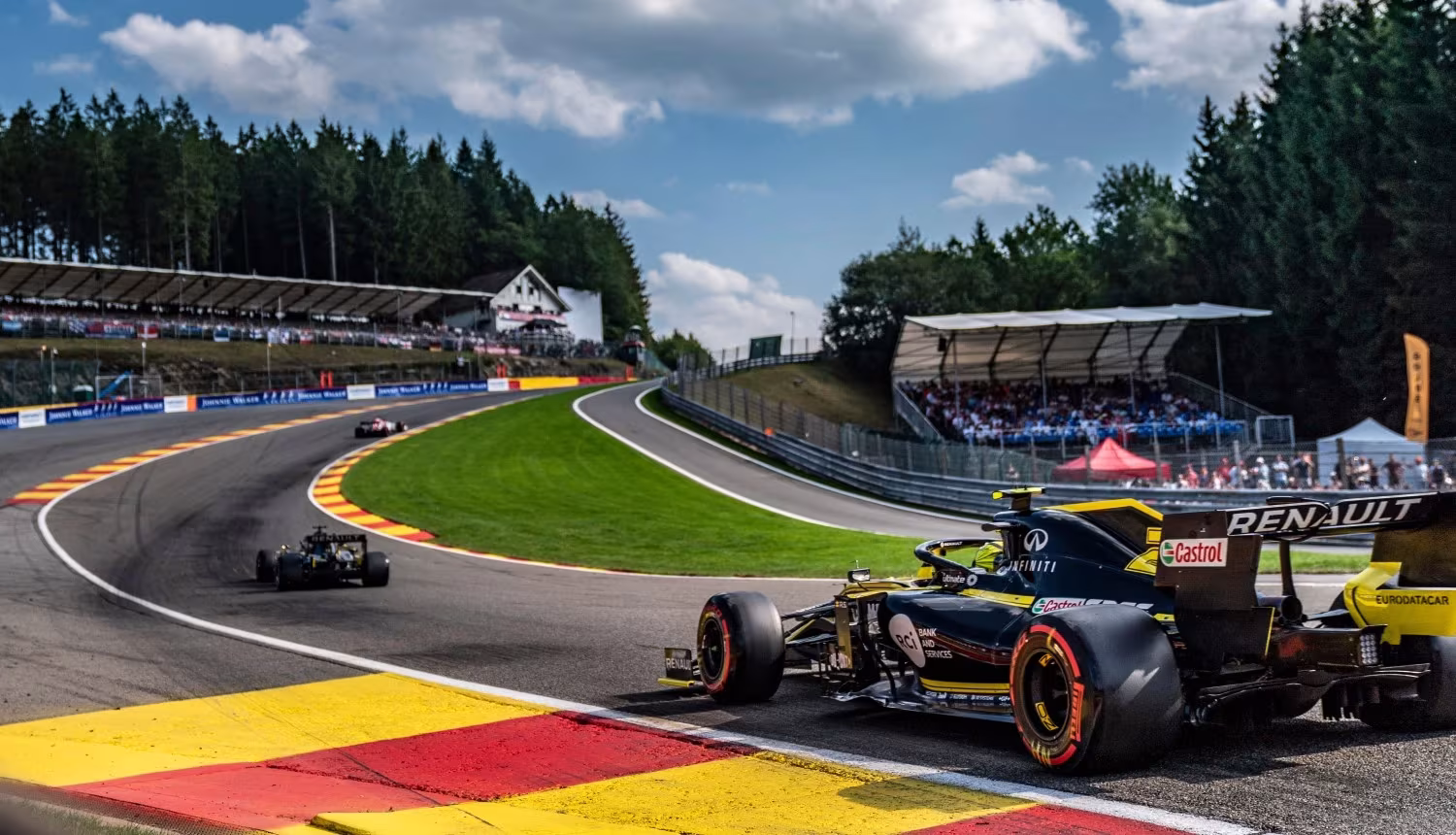 F1: Pole per Antonelli nel GP del Belgio