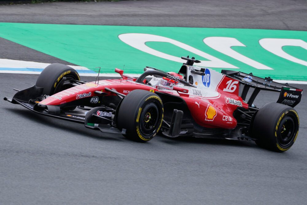 Norris vince il Gp d'Olanda davanti Antonelli e Russell Ferrari giù dal podio