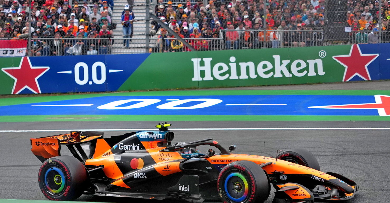 Norris vince il Gp d'Olanda davanti Antonelli e Russell Ferrari giù dal podio