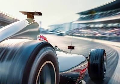 Norris vince il Gp d'Olanda davanti Antonelli e Russell Ferrari giù dal podio