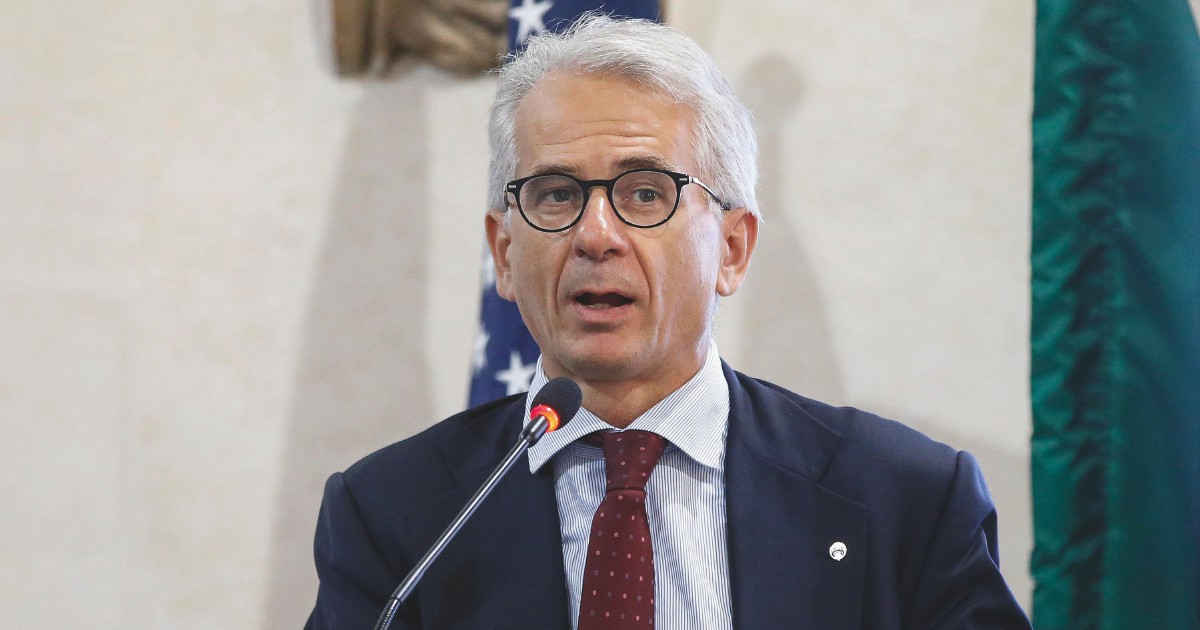 Cosimo Ferri: ricominciare voce del verbo nonostante tutto