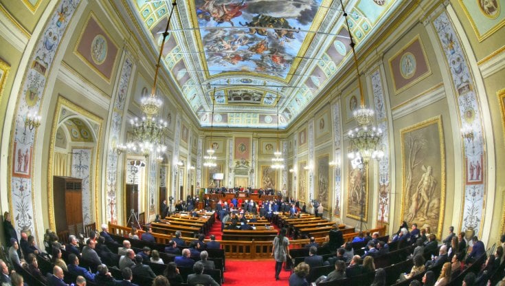 Più che laboratorio di alleanze e prospettive la Sicilia si conferma Regione emblematica della politica nazionale evidenzia il Riformista