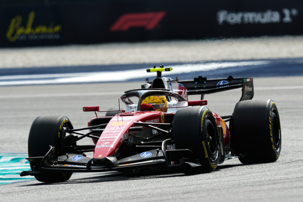 GP Bahrein: dopo il diluvio Verstappen che precede Antonelli e Hamilton
