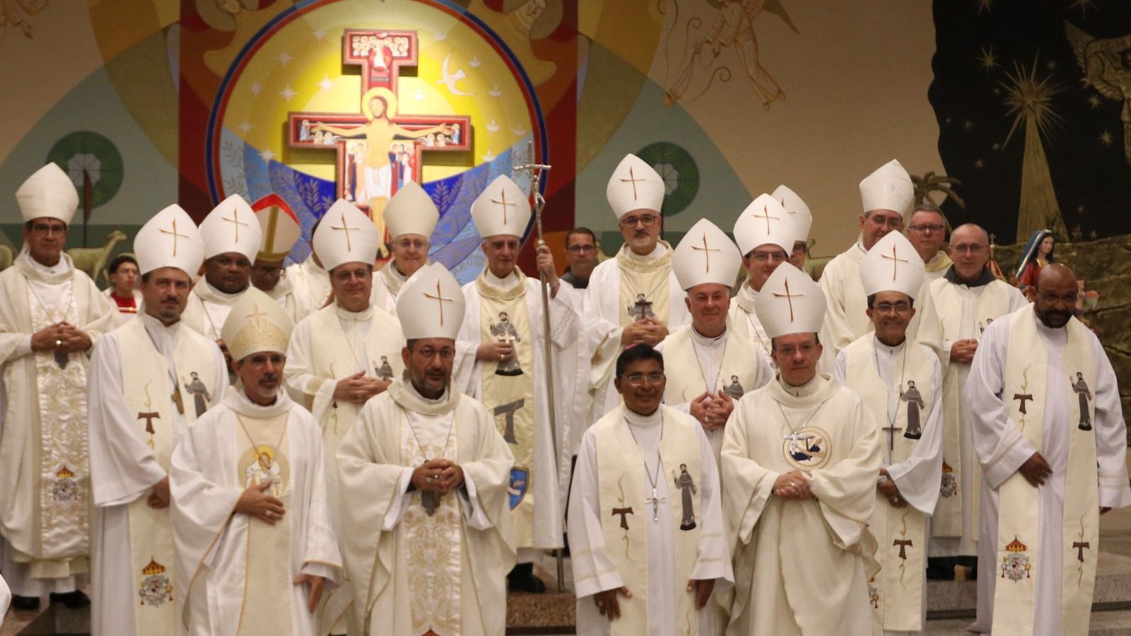 La Chiesa brasiliana “scomunica” Bolsonaro: è una minaccia per la democrazia