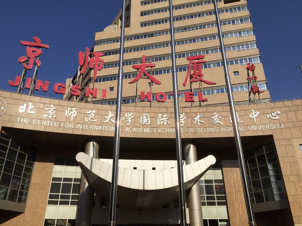 Xi Jinping riunisce l'élite del partito comunista cinese per assicurarsi il quarto mandato