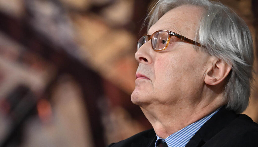 Stazionarie ma gravi in ospedale le condizioni di Vittorio Sgarbi 